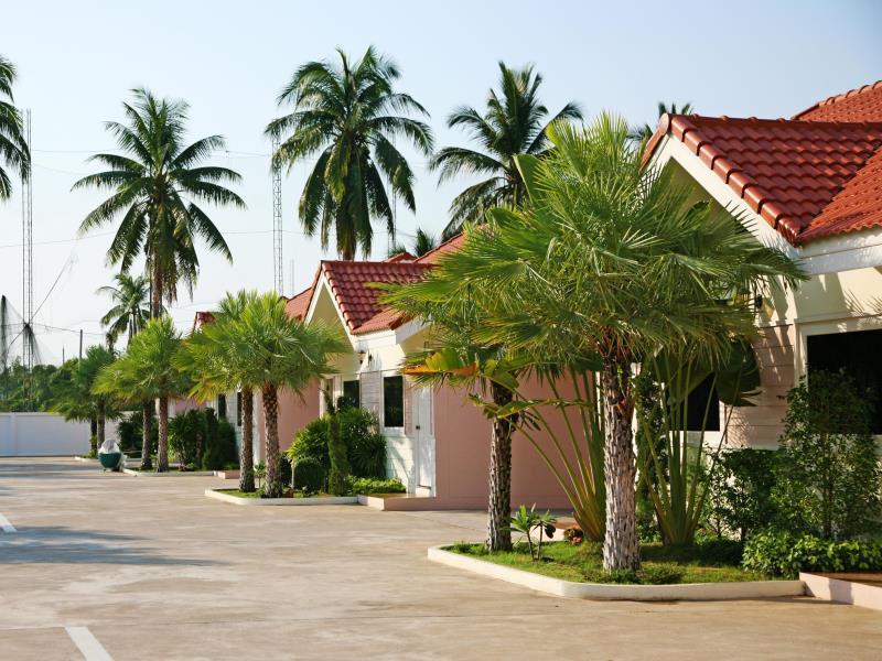 Soda Resort Kamphaeng Phet Exterior photo